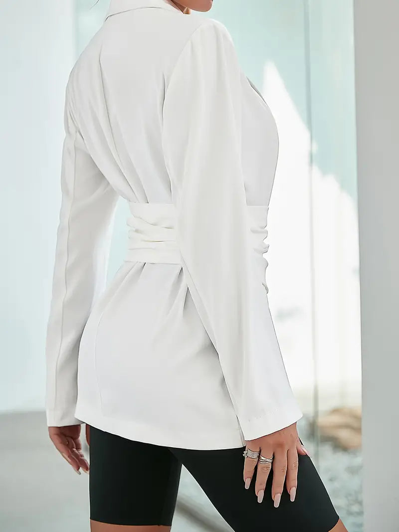 Cornelia - Elegant hvid plisseret blazer